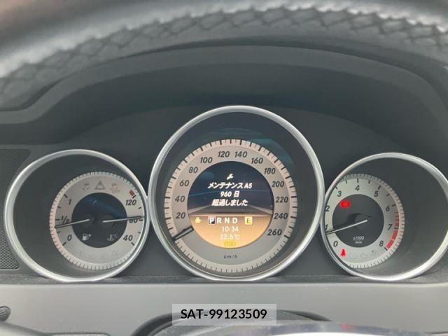 Mercedes Benz C-CLASS 2012-02 8880694-25
