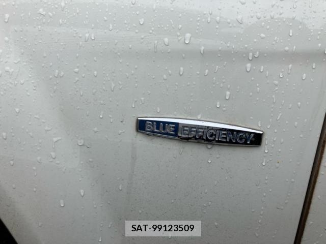 Mercedes Benz C-CLASS 2012-02 8880694-26