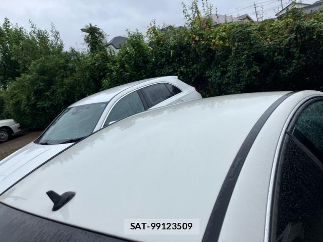 Mercedes Benz C-CLASS 2012-02 8880694-6