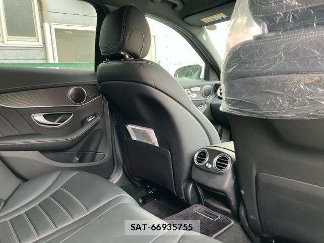 Mercedes Benz C-CLASS 2016-03 2669768-12