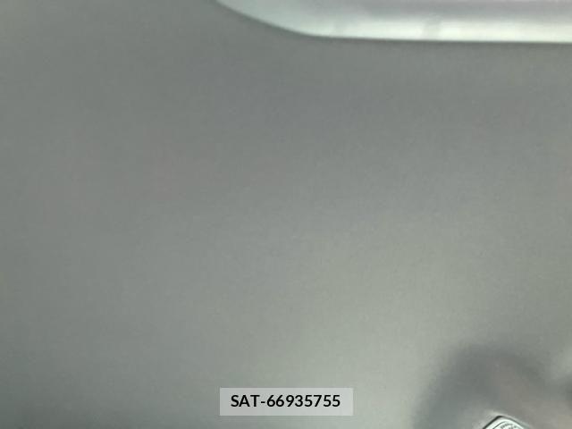 Mercedes Benz C-CLASS 2016-03 2669768-16