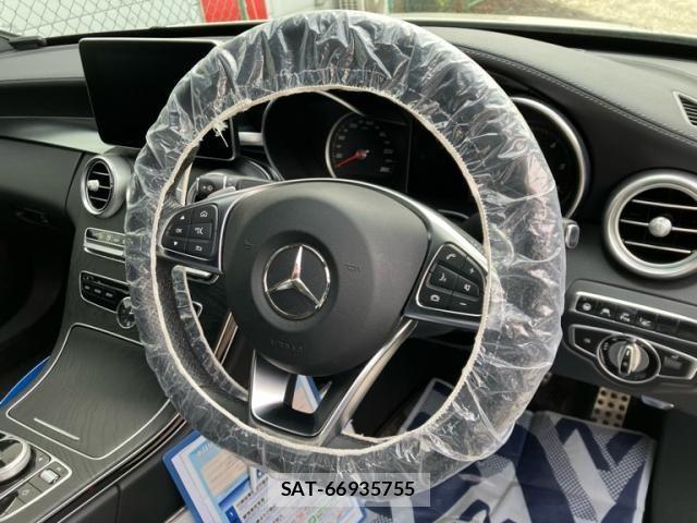 Mercedes Benz C-CLASS 2016-03 2669768-17