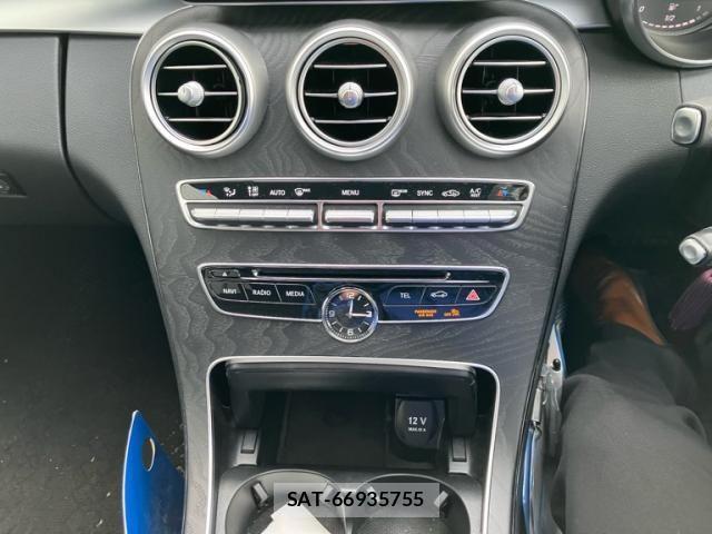 Mercedes Benz C-CLASS 2016-03 2669768-22