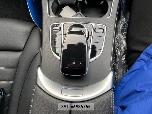 Mercedes Benz C-CLASS 2016-03 2669768-23