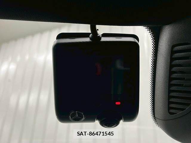 Mercedes Benz C-CLASS 2022-07 3066567-7