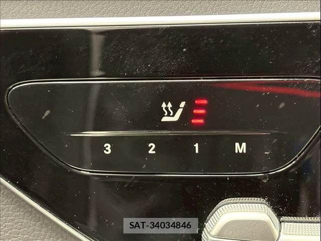 Mercedes Benz C-CLASS 2021-12 4139990-9