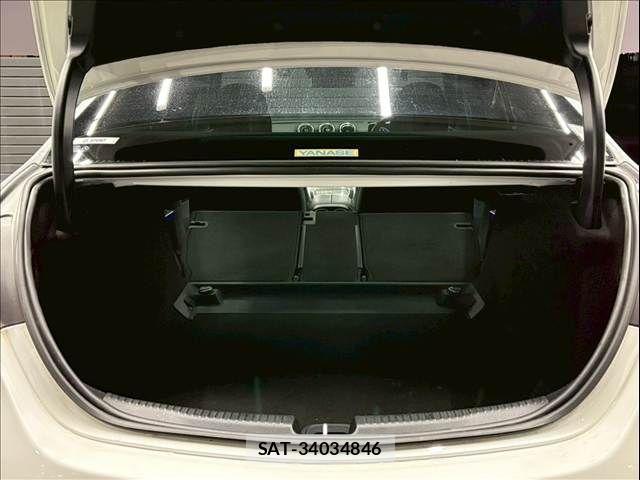 Mercedes Benz C-CLASS 2021-12 4139990-17