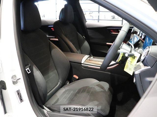 Mercedes Benz C-CLASS 2025-06 4326722-23