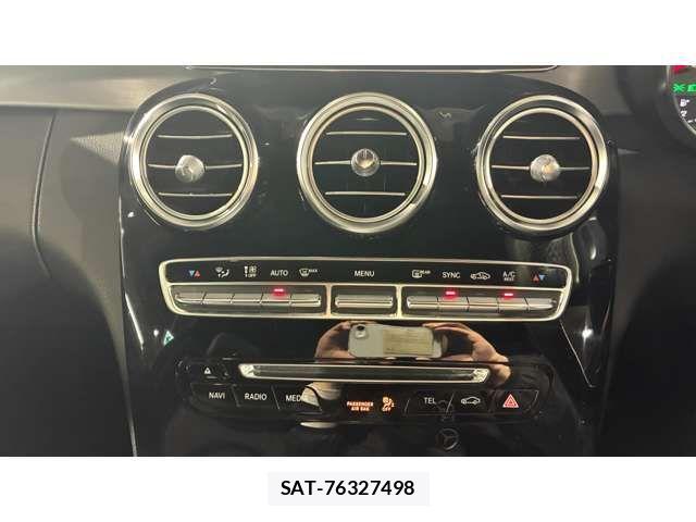 Mercedes Benz C-CLASS 2017-08 4326732-13