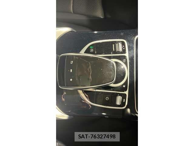 Mercedes Benz C-CLASS 2017-08 4326732-16