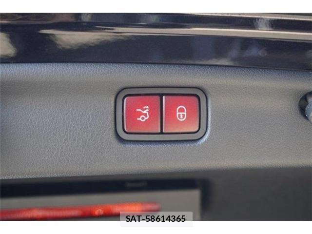 Mercedes Benz C-CLASS 2022-04 4596161-29