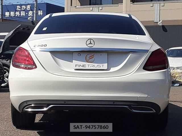 Mercedes Benz C-CLASS 2016-03 4639784-17