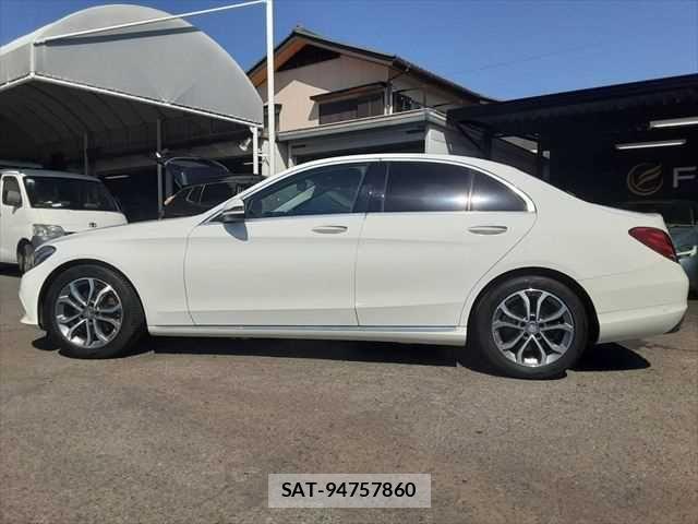 Mercedes Benz C-CLASS 2016-03 4639784-19