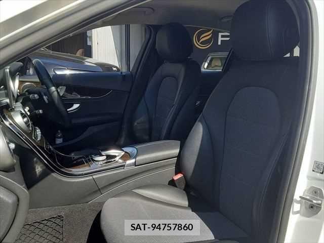 Mercedes Benz C-CLASS 2016-03 4639784-28