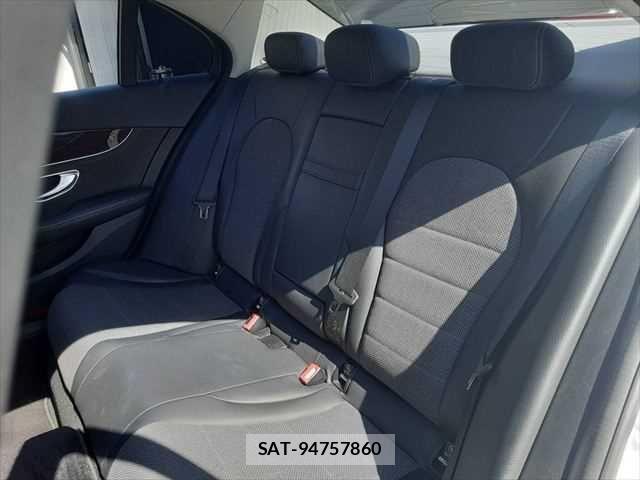 Mercedes Benz C-CLASS 2016-03 4639784-29