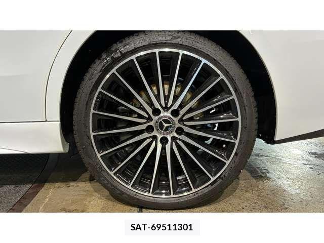 Mercedes Benz C-CLASS 2025-09 5871699-11