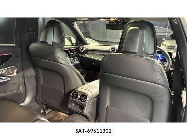 Mercedes Benz C-CLASS 2025-09 5871699-24