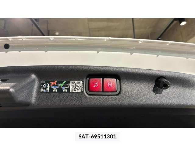 Mercedes Benz C-CLASS 2025-09 5871699-29