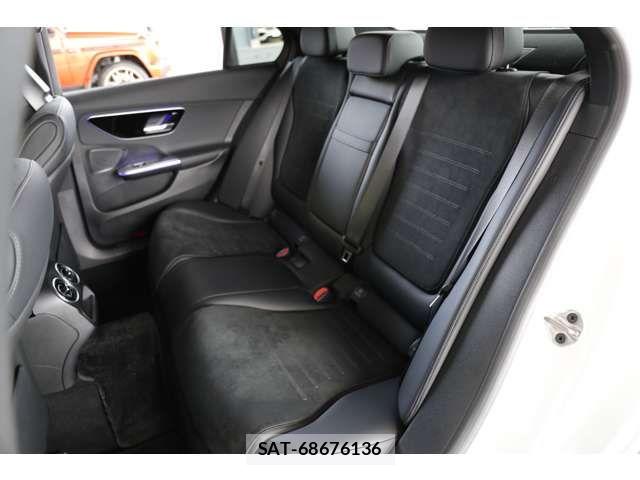 Mercedes Benz C-CLASS 2022-04 6012667-14