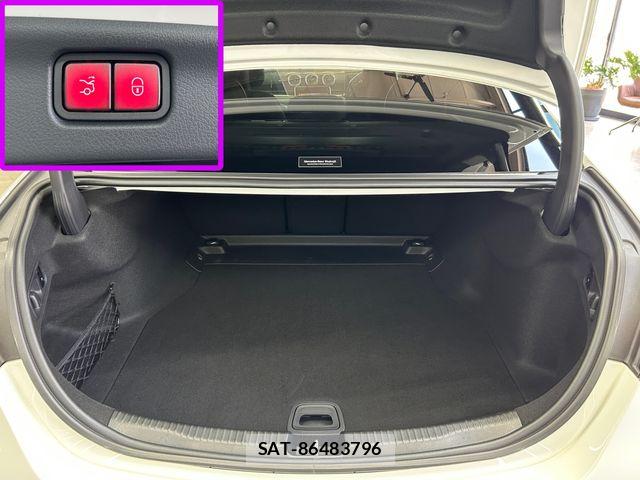 Mercedes Benz C-CLASS 2023-06 6012666-16