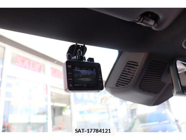 Mercedes Benz C-CLASS 2022-01 6012664-13