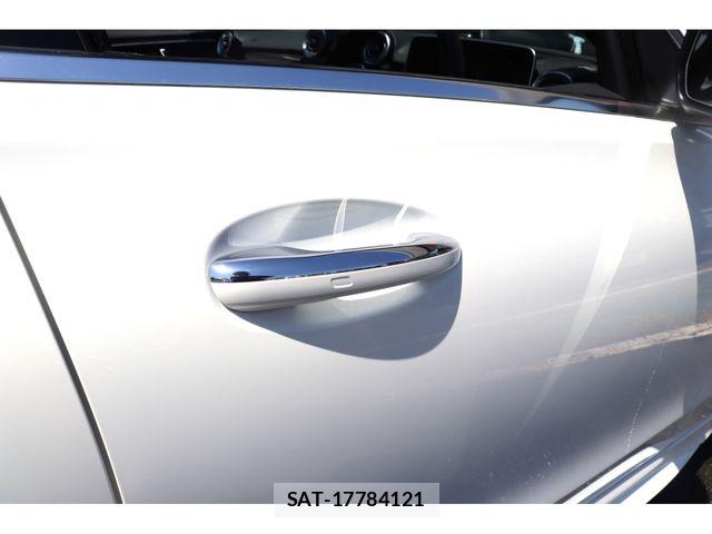 Mercedes Benz C-CLASS 2022-01 6012664-16