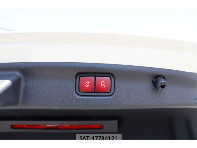 Mercedes Benz C-CLASS 2022-01 6012664-17