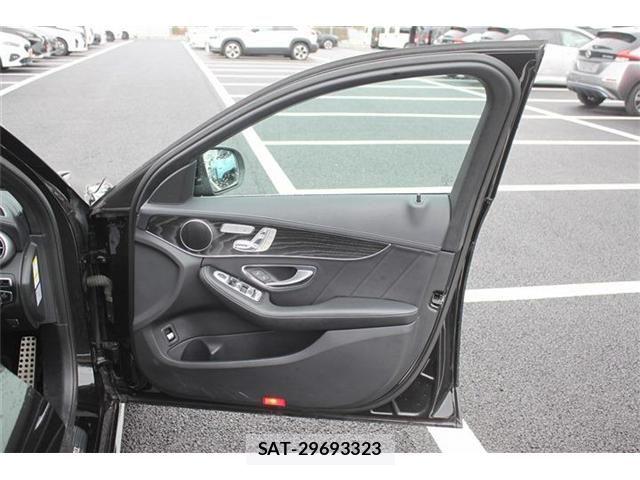 Mercedes Benz C-CLASS 2016-09 6012692-24