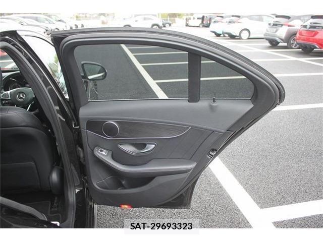 Mercedes Benz C-CLASS 2016-09 6012692-27