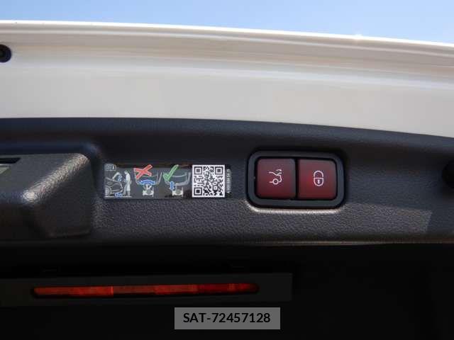 Mercedes Benz C-CLASS 2025-06 6245578-16