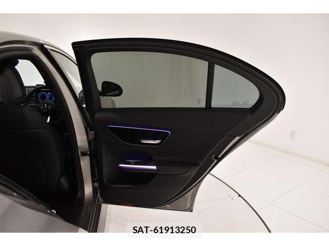 Mercedes Benz C-CLASS 2022-07 6500010-10