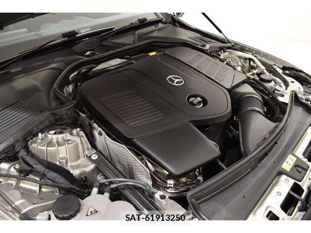 Mercedes Benz C-CLASS 2022-07 6500010-13