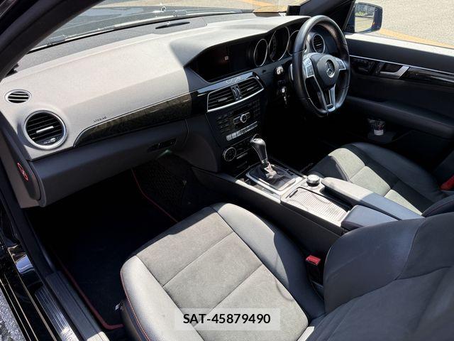 Mercedes Benz C-CLASS 2013-03 6613125-1
