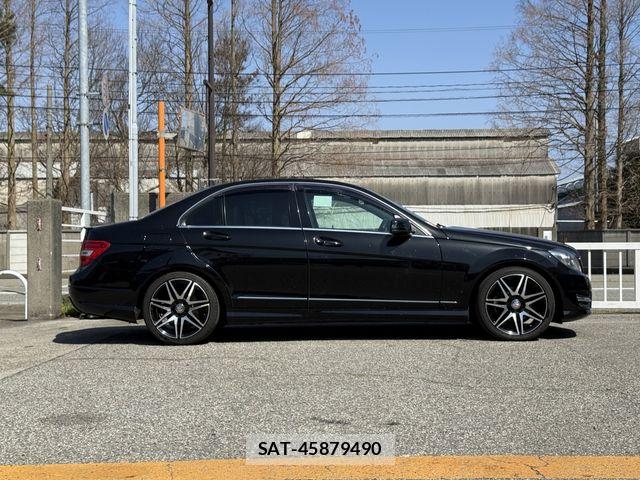 Mercedes Benz C-CLASS 2013-03 6613125-5