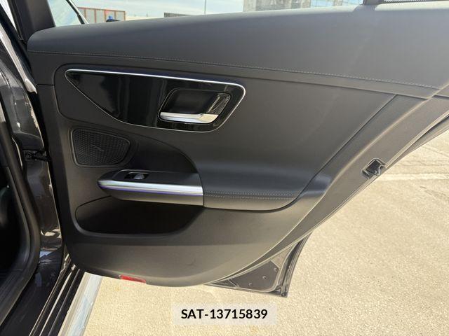 Mercedes Benz C-CLASS 2025-02 6615999-9