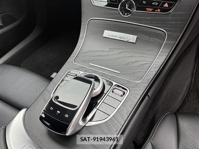 Mercedes Benz C-CLASS 2019-11 6613117-19