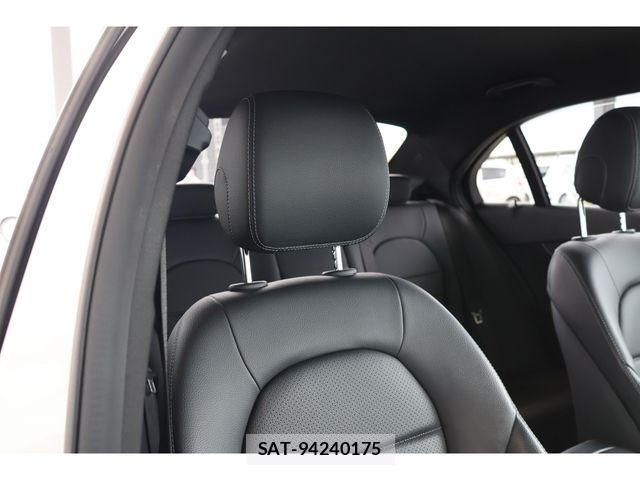 Mercedes Benz C-CLASS 2019-06 6613118-24