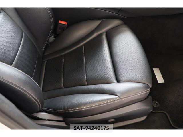 Mercedes Benz C-CLASS 2019-06 6613118-26