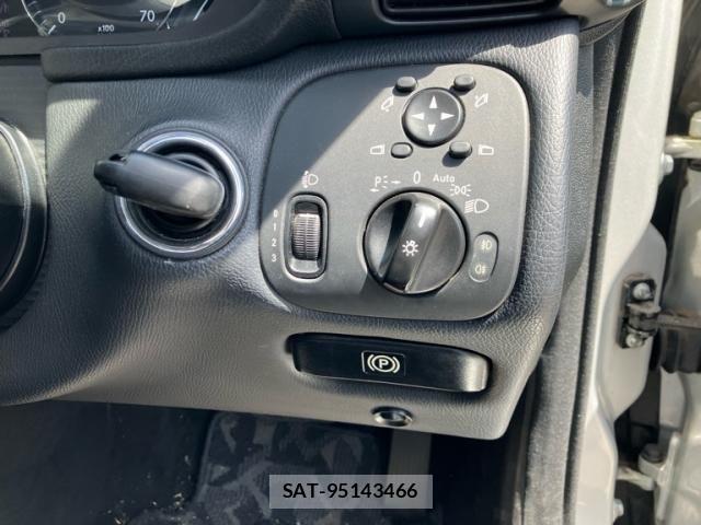 Mercedes Benz C-CLASS 2005-08 6672442-13