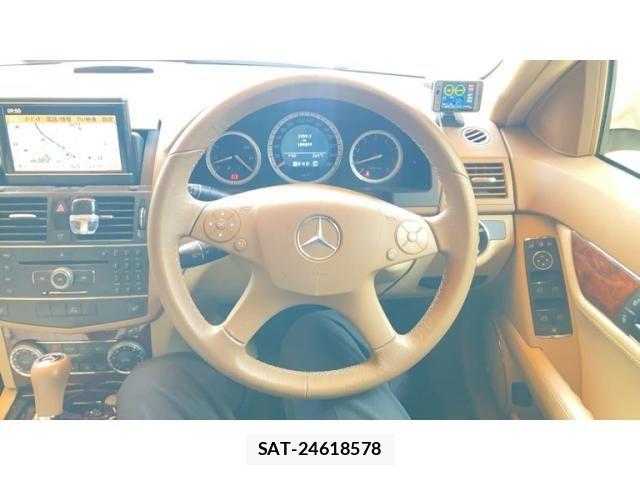 Mercedes Benz C-CLASS 2008-02 6672441-10