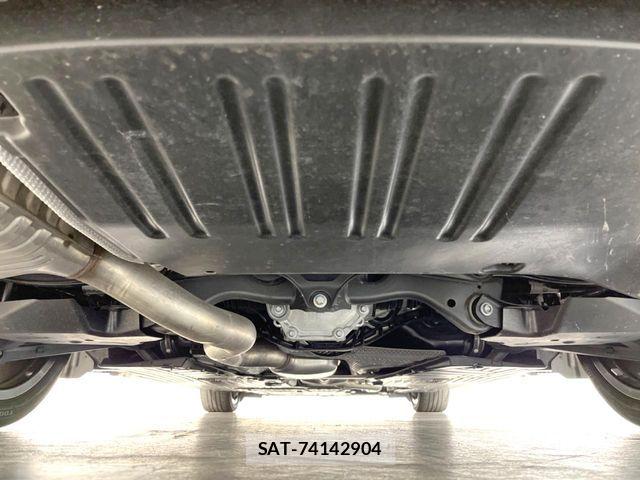 Mercedes Benz C-CLASS 2023-06 6672438-18
