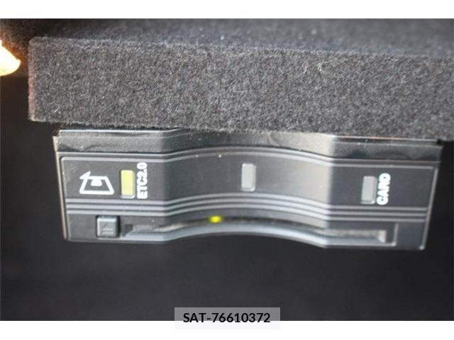 Mercedes Benz C-CLASS 2019-03 6676800-6