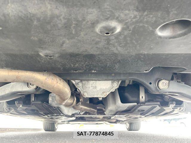 Mercedes Benz C-CLASS 2017-09 6691106-19