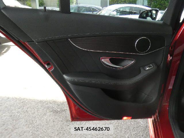 Mercedes Benz C-CLASS 2017-03 6716612-21