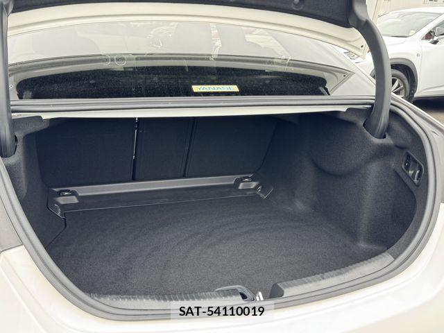 Mercedes Benz C-CLASS 2024-04 6752338-18