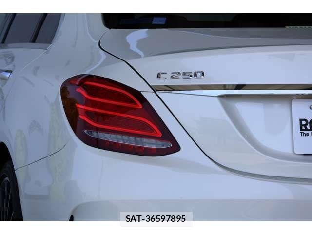 Mercedes Benz C-CLASS 2015-12 6752341-7