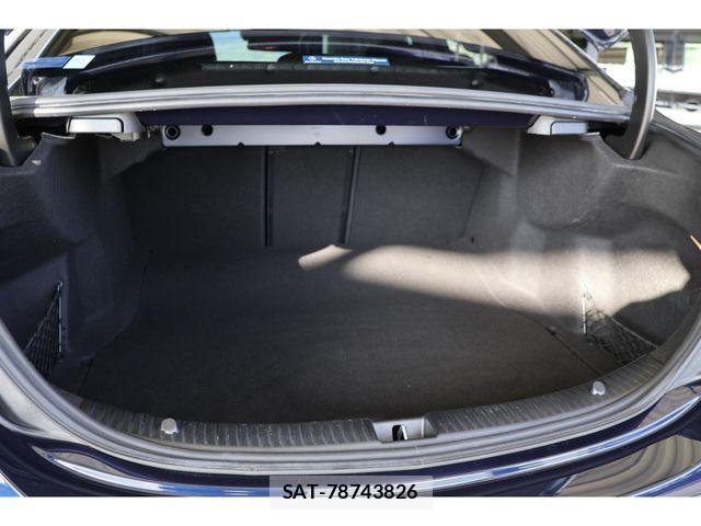 Mercedes Benz C-CLASS 2015-12 6752344-28