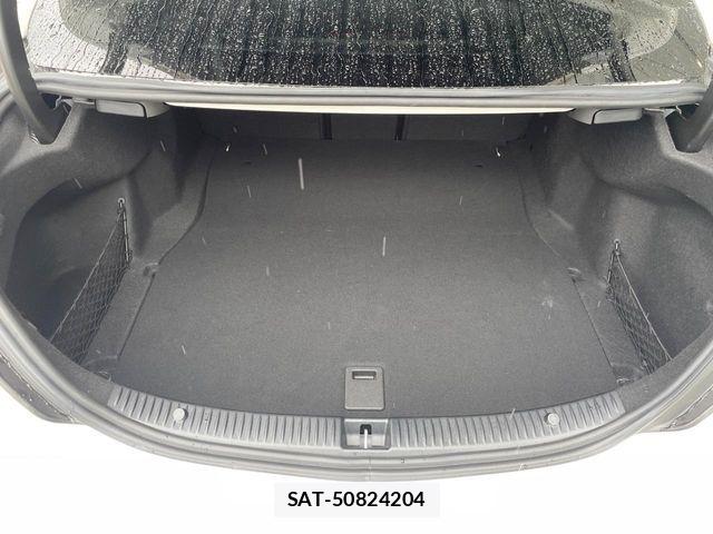 Mercedes Benz C-CLASS 2015-03 6815871-17