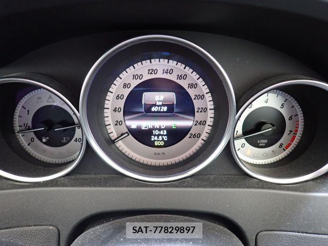 Mercedes Benz C-CLASS 2012-09 6815868-11