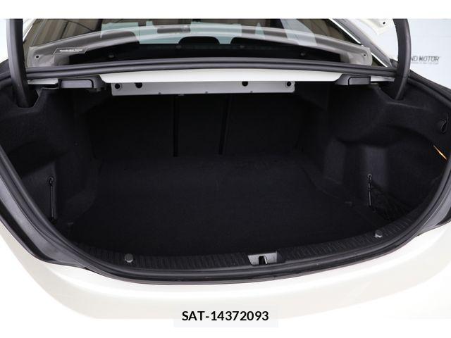Mercedes Benz C-CLASS 2018-02 6908184-18